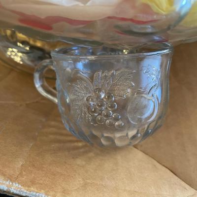 Avonlea dishes & punchbowl set