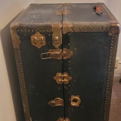 Vintage steamer wardrobe trunk