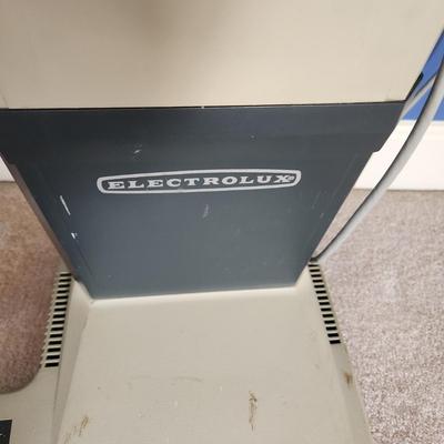 Electrolux Discovery 11 Vacuum Cleaner Tested Working