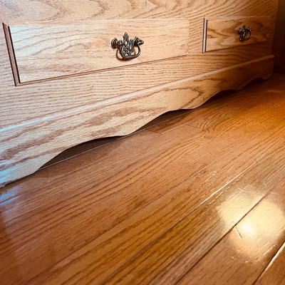 Traditional Upholstered Storage Bench Cedar Lined Hope Chest