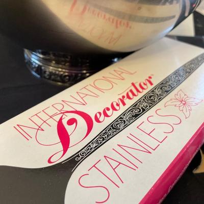 NIB stainless salad bowl, spoon and Kuchestolz knives