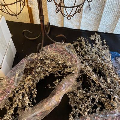 Mirror curtains & decor