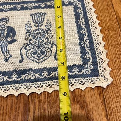 Vintage Austrian Halltex Woven Reversible Folk Tablecloths & Runners