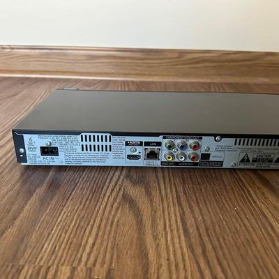 LOT 2L: Panasonic Blue Ray Disc Player w/ DVD Home Theater Sound System - Subwoofer & Speakers