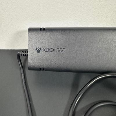 LOT 3L: Xbox 360 w/ Controllers, Headset, Call Of Duty, FIFA & More Games