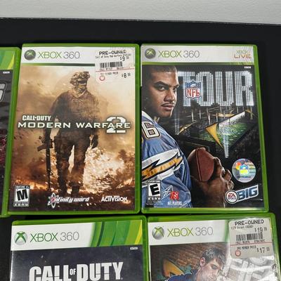 LOT 3L: Xbox 360 w/ Controllers, Headset, Call Of Duty, FIFA & More Games