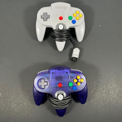 LOT 4L: Nintendo 64 Console w/ Controllers, Super Mario, Rugrats & More Games