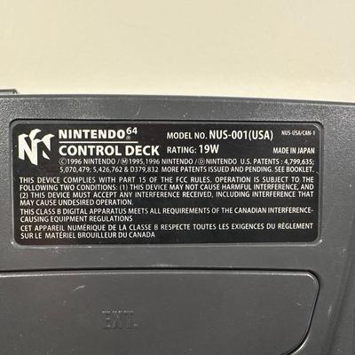 LOT 4L: Nintendo 64 Console w/ Controllers, Super Mario, Rugrats & More Games