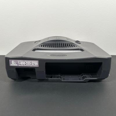 LOT 4L: Nintendo 64 Console w/ Controllers, Super Mario, Rugrats & More Games