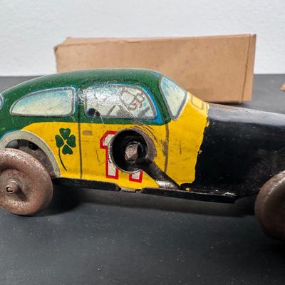 LOT 8L: Marx Streamline Speedway w/ Box