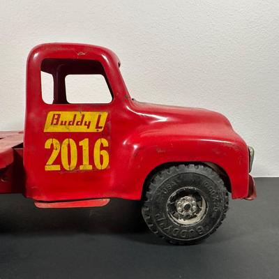 LOT 9L: Vintage 1950s Buddy L Toy Flatbed Truck & Tin Battery Operated Chemical Fire Engine