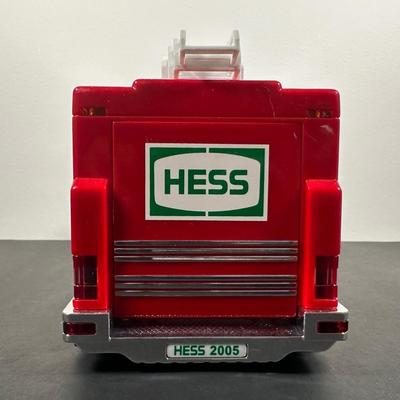 LOT 14L: Hess Truck Collection