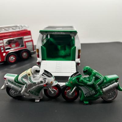LOT 14L: Hess Truck Collection