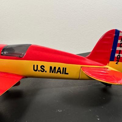 LOT 14L: Hess Truck Collection