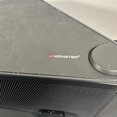 LOT 15L: Beats by Dr. Dre Beatbox