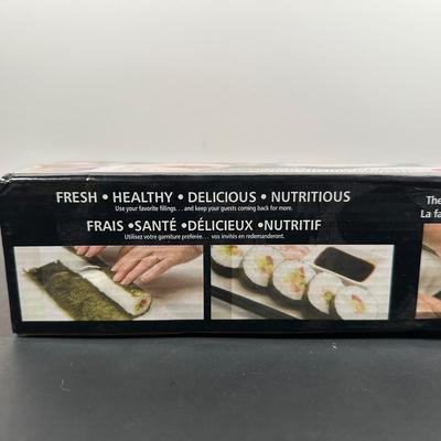 LOT 16L: GNC Deluxe Juicer, Ziplock Vacuum Sealer & More