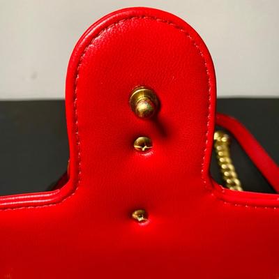 LOT 21 L: Gucci Red Marmont Matelase Shoulder Bag in Hibiscus Red Calfskin Leather w/ Suede Interior
