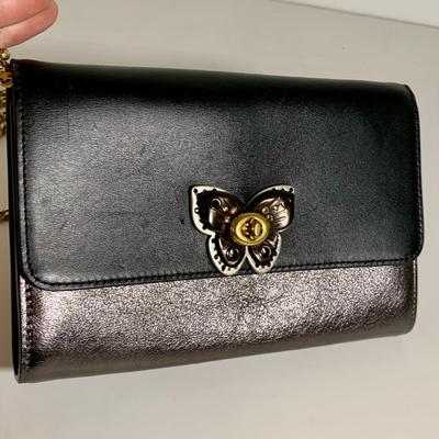 LOT 24 L: Coach Black Sunglasses "Molly" S470 & Marlow Turnlock Chain Crossbody Bag