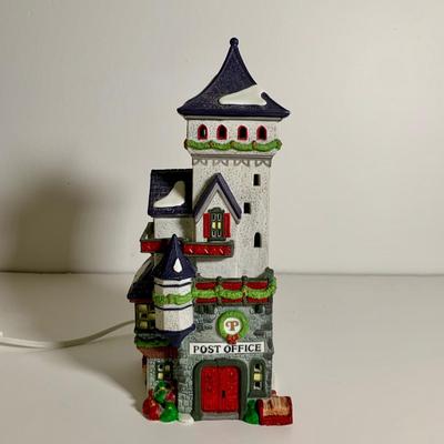 LOT 25 L: St. Nicholas Square Illuminated 2009 "Ryan's Bicycle Shop", 2010 "The Coffee Grounds", Department 56...