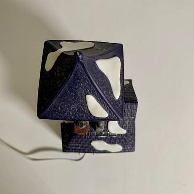 LOT 25 L: St. Nicholas Square Illuminated 2009 "Ryan's Bicycle Shop", 2010 "The Coffee Grounds", Department 56...