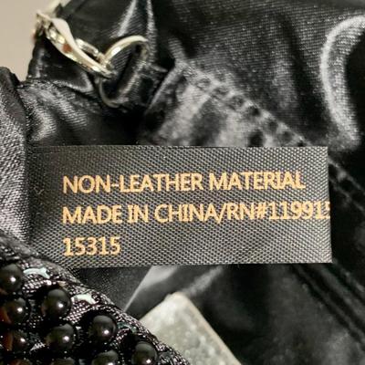 LOT 27 L: Kate Spade "Harlee" Pink Sunglasses, INC Black Bead Bag, NWT Indigo Soul Silver Bag, & More