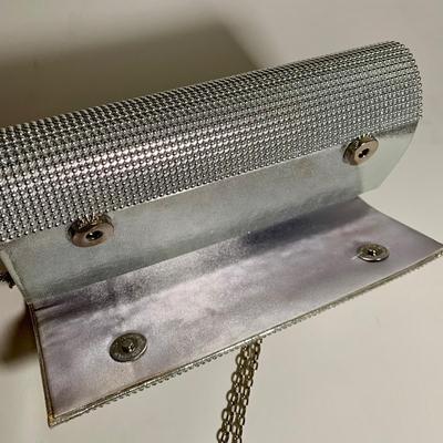 LOT 27 L: Kate Spade "Harlee" Pink Sunglasses, INC Black Bead Bag, NWT Indigo Soul Silver Bag, & More