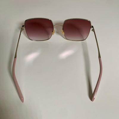 LOT 27 L: Kate Spade "Harlee" Pink Sunglasses, INC Black Bead Bag, NWT Indigo Soul Silver Bag, & More