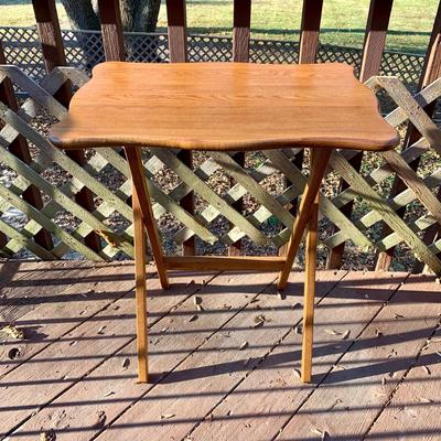LOT 30 L: Set of 4 Vintage Solid Oak Wood Folding TV Tray Tables w/ Stand