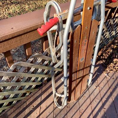 LOT 31 L: Vintage Wooden Duralite Racer Sled: Aluminum Frame