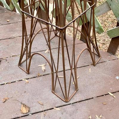 LOT 35 L: Set of 2 Eiffel Tower Wire Trellises / Garden Decor