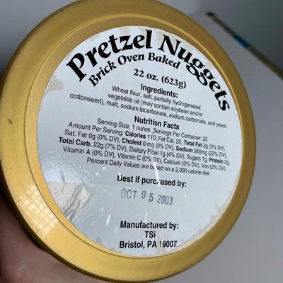 LOT 38 L: NFL Philadelphia Eagles Collection: Glass & Plastic Drinking Glasses, Hand Painted Sugar Skull, Glitter Lamp, & More