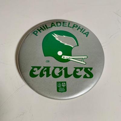 LOT 38 L: NFL Philadelphia Eagles Collection: Glass & Plastic Drinking Glasses, Hand Painted Sugar Skull, Glitter Lamp, & More