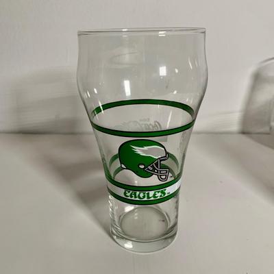 LOT 38 L: NFL Philadelphia Eagles Collection: Glass & Plastic Drinking Glasses, Hand Painted Sugar Skull, Glitter Lamp, & More