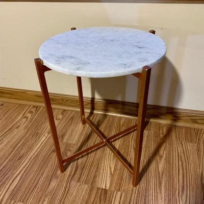 LOT 39 L: Set of 2 Circular Marble Top Tables w/ Metal Bases