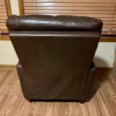LOT 40 L: Homegoods Stagecoach Brown Recliner