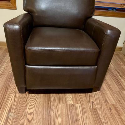 LOT 40 L: Homegoods Stagecoach Brown Recliner