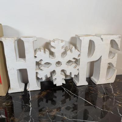 LOT 44D: Collection of Christmas Candles, Decor & More