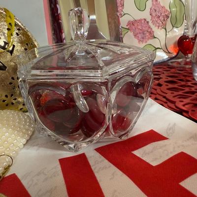 LOT 47D: Valentine’s Day Home Decor, Stemmed Glassware & Serving Dishes