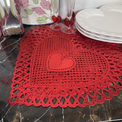 LOT 47D: Valentine’s Day Home Decor, Stemmed Glassware & Serving Dishes
