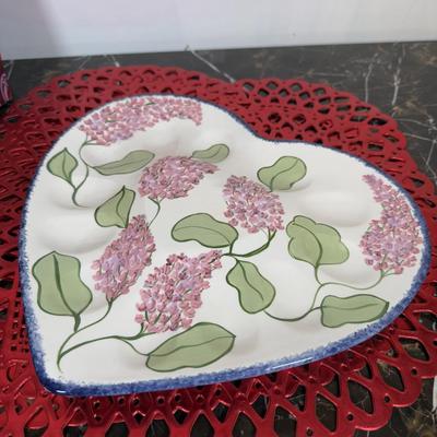 LOT 47D: Valentine’s Day Home Decor, Stemmed Glassware & Serving Dishes