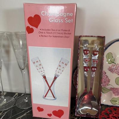 LOT 47D: Valentine’s Day Home Decor, Stemmed Glassware & Serving Dishes