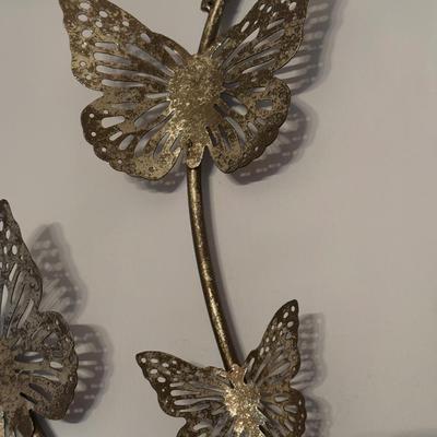 LOT 48K: Metal Butterfly Wall Decor & Floral Wall Decor
