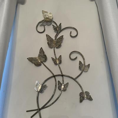 LOT 48K: Metal Butterfly Wall Decor & Floral Wall Decor