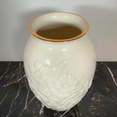 LOT 52D: Lenox Collection - Woodland S&P, Dog w/ Football, Narcissus Flower Vase, Candle Sticks & Animal Set