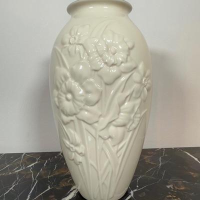 LOT 52D: Lenox Collection - Woodland S&P, Dog w/ Football, Narcissus Flower Vase, Candle Sticks & Animal Set