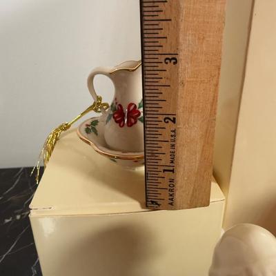 LOT 54D: Lenox Christmas Figurines & Ornaments