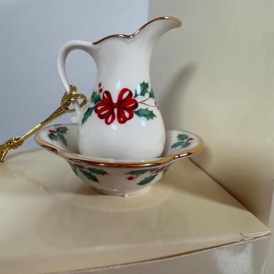 LOT 54D: Lenox Christmas Figurines & Ornaments