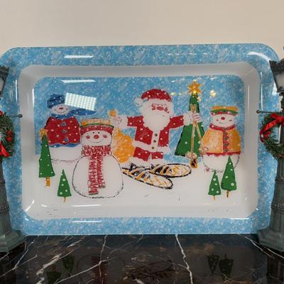 LOT 57F: Christmas Home Decor Collection