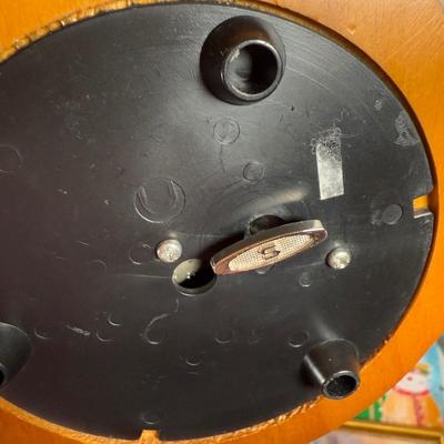 LOT 57F: Christmas Home Decor Collection