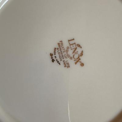 LOT 59D: Lenox Fruits of Life China Set - Service for 12